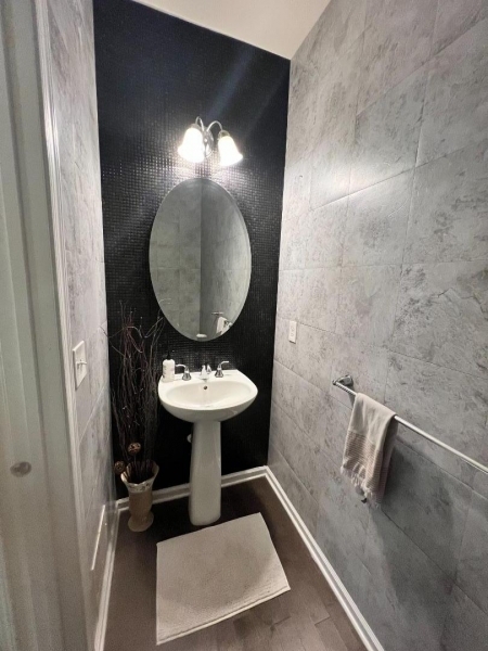 Morris Chase - Residential Lease