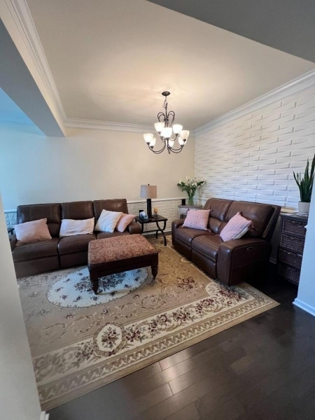 Morris Chase - Residential Lease