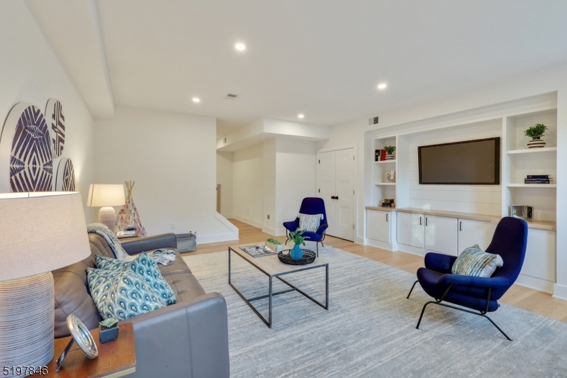 The Squier Estate - Residential