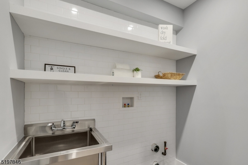 The Squier Estate - Residential