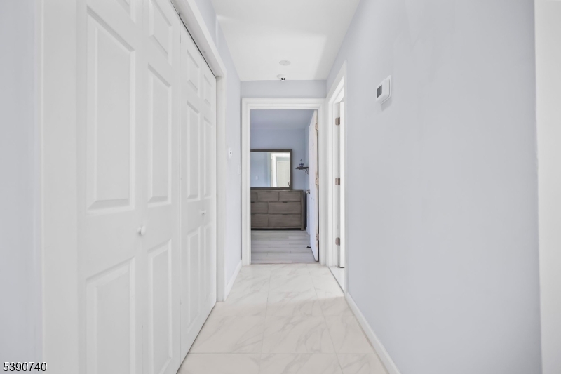 Ewing Twp., New Jersey 08638, United States, 3 Bedrooms Bedrooms, ,2 BathroomsBathrooms,Residential,Pending,226754