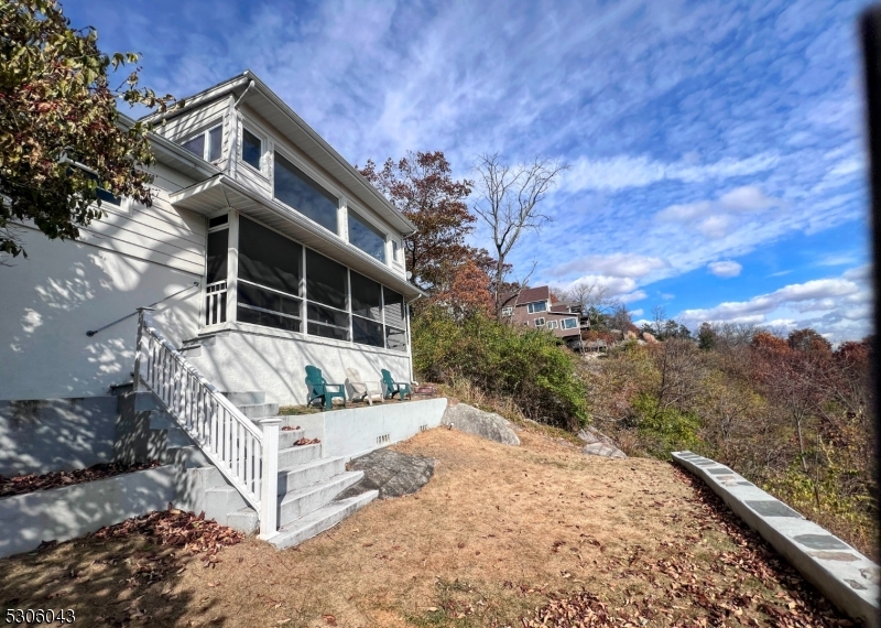 Sparta Twp., New Jersey 07871, United States, 2 Bedrooms Bedrooms, ,2 BathroomsBathrooms,Residential,Active,48640