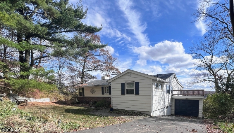 Sparta Twp., New Jersey 07871, United States, 2 Bedrooms Bedrooms, ,2 BathroomsBathrooms,Residential,Active,48640