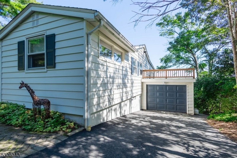 Sparta Twp., New Jersey 07871, United States, 2 Bedrooms Bedrooms, ,2 BathroomsBathrooms,Residential,Active,48640