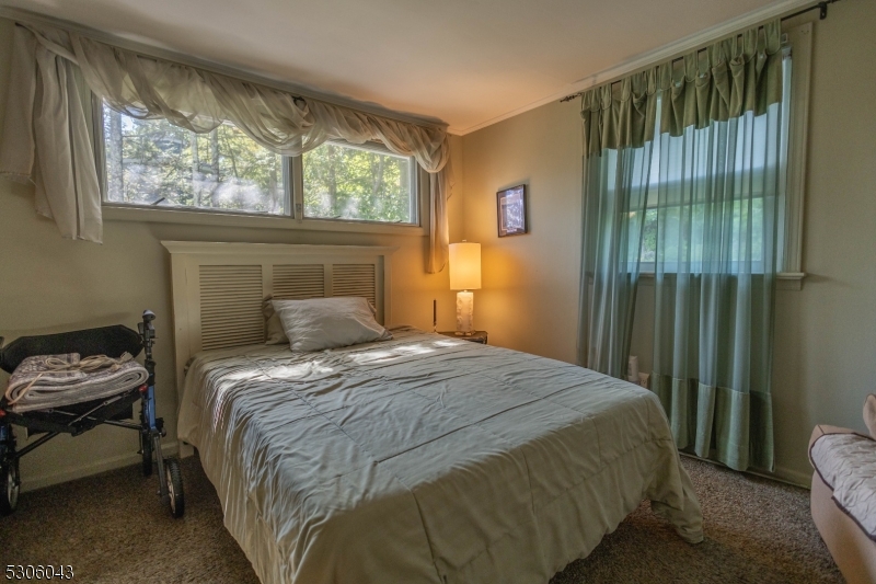 Sparta Twp., New Jersey 07871, United States, 2 Bedrooms Bedrooms, ,2 BathroomsBathrooms,Residential,Active,48640