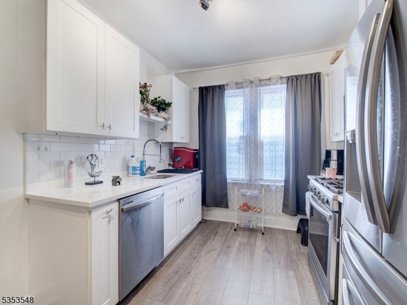 Elmwood - Residential Income