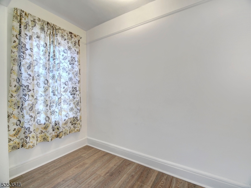 Elmwood - Residential Income