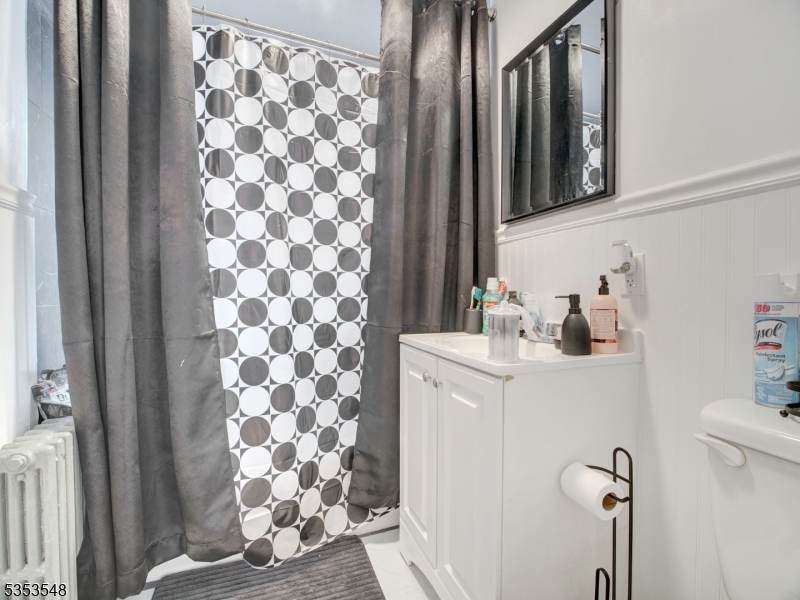 Elmwood - Residential Income