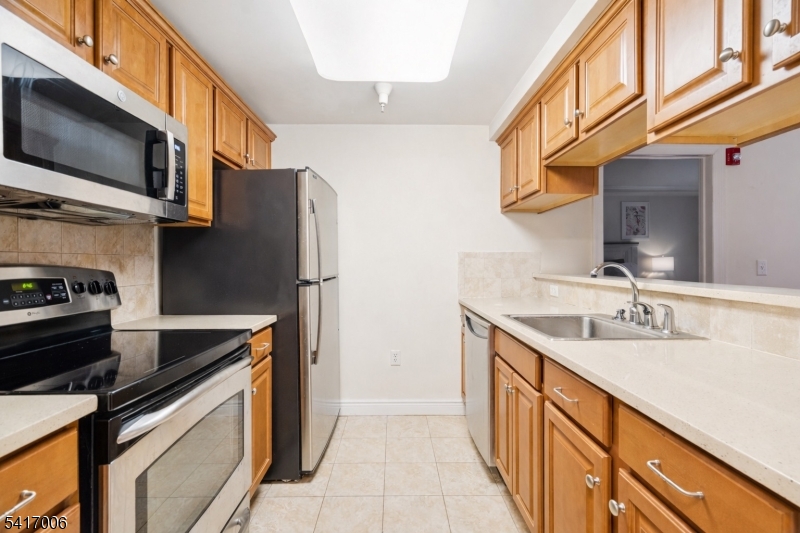 Vail Commons - Residential Lease