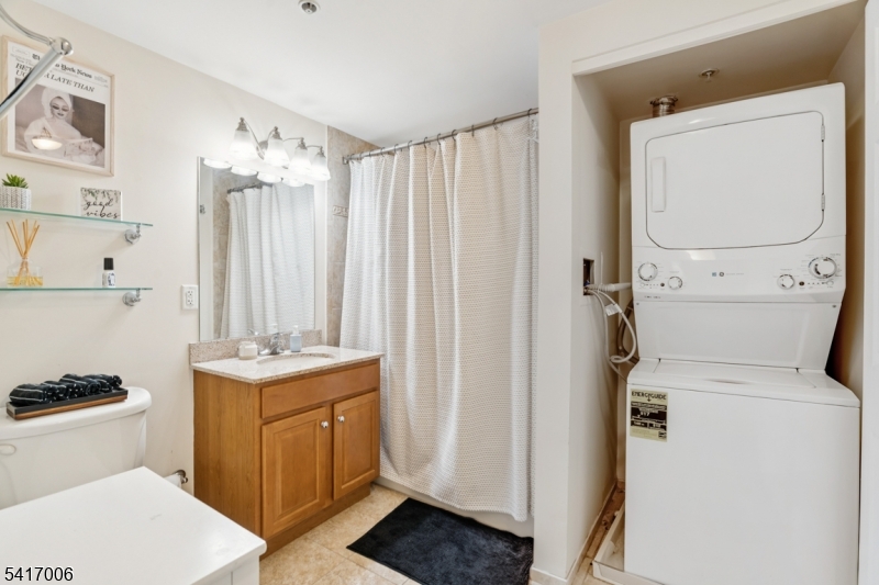 Vail Commons - Residential Lease