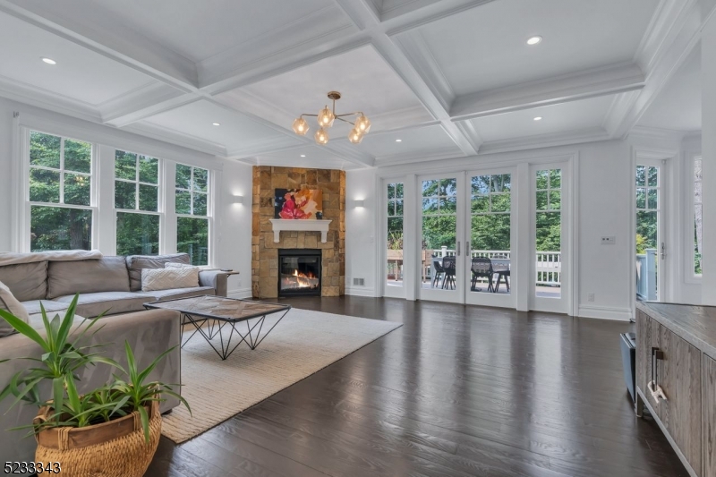 Rolling Hill - Residential