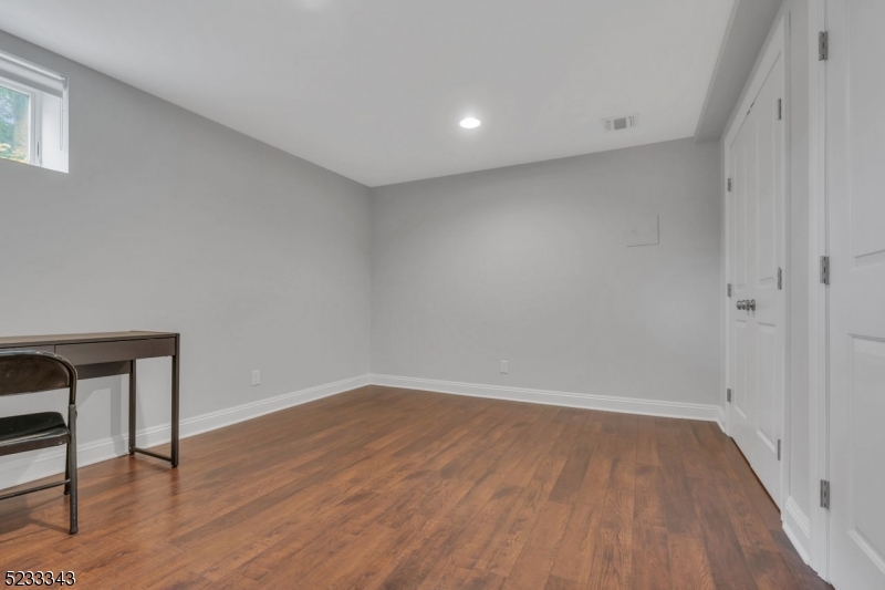 Rolling Hill - Residential