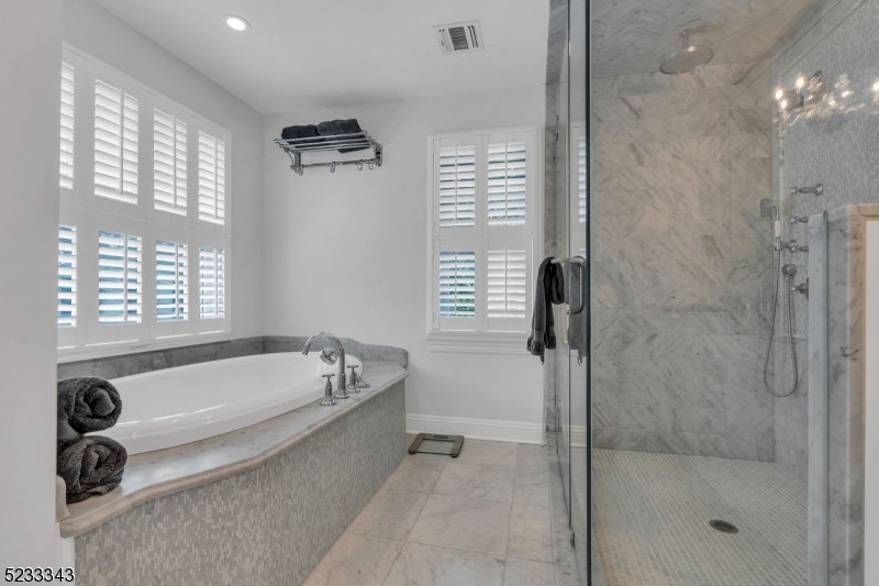 Rolling Hill - Residential