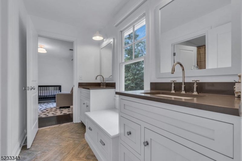 Rolling Hill - Residential