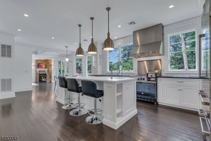 Rolling Hill - Residential