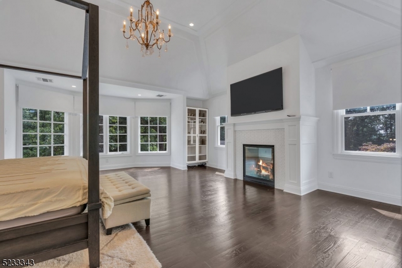 Rolling Hill - Residential