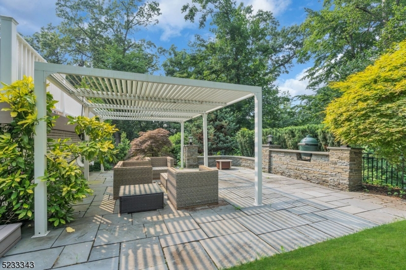 Rolling Hill - Residential