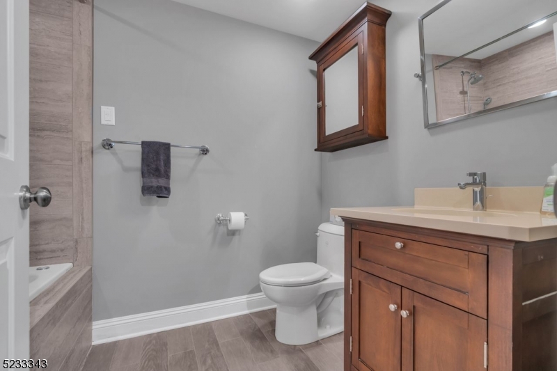 Rolling Hill - Residential