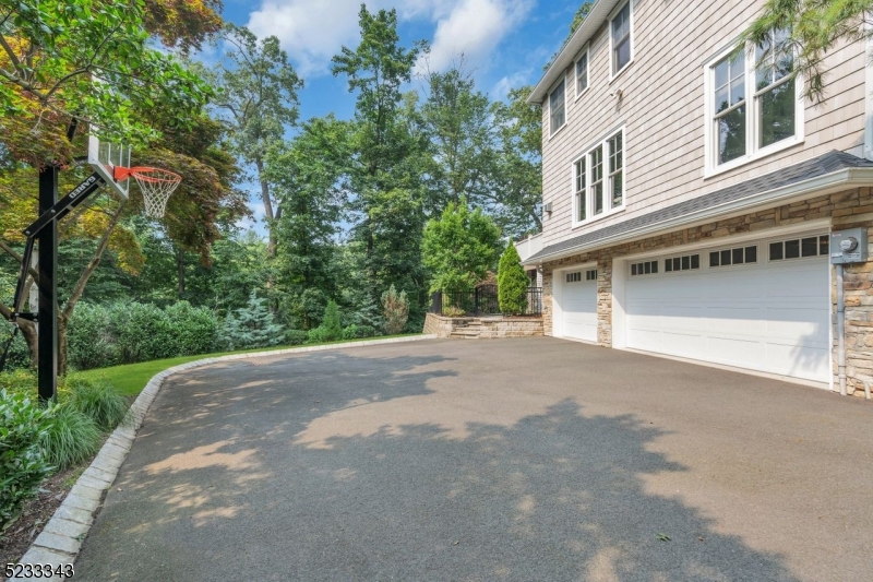 Rolling Hill - Residential