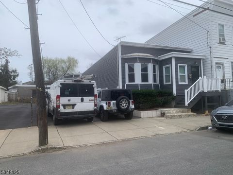 38 Heckel St, Belleville Twp., NJ 07109 - #: 3954614
