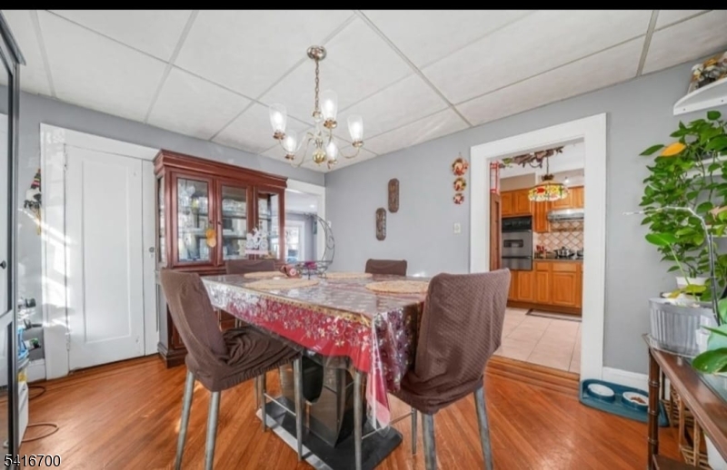 Forest Hill - Residential