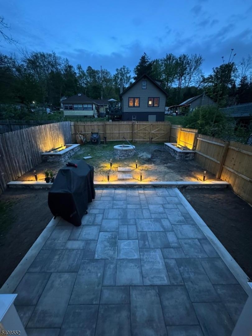 Silver Lake - Residential