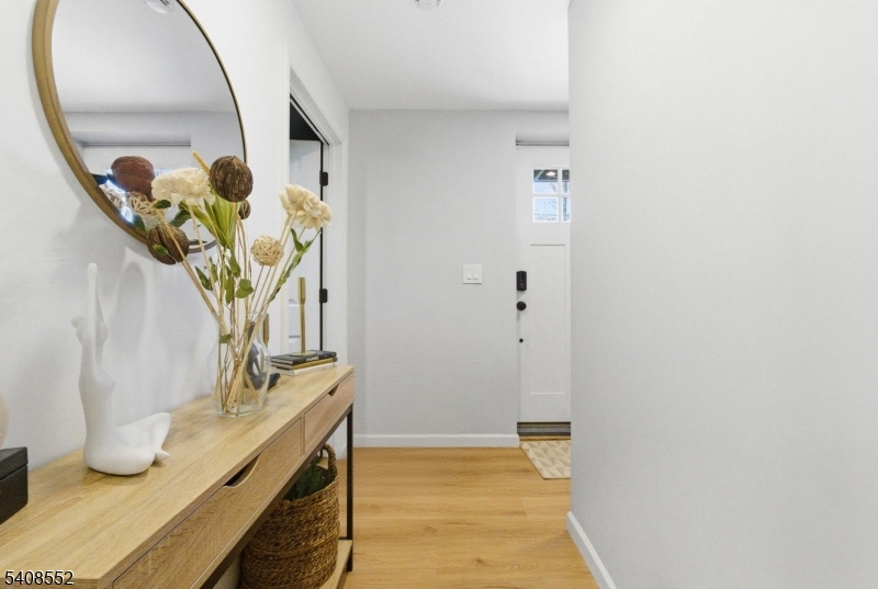 Silver Lake - Residential