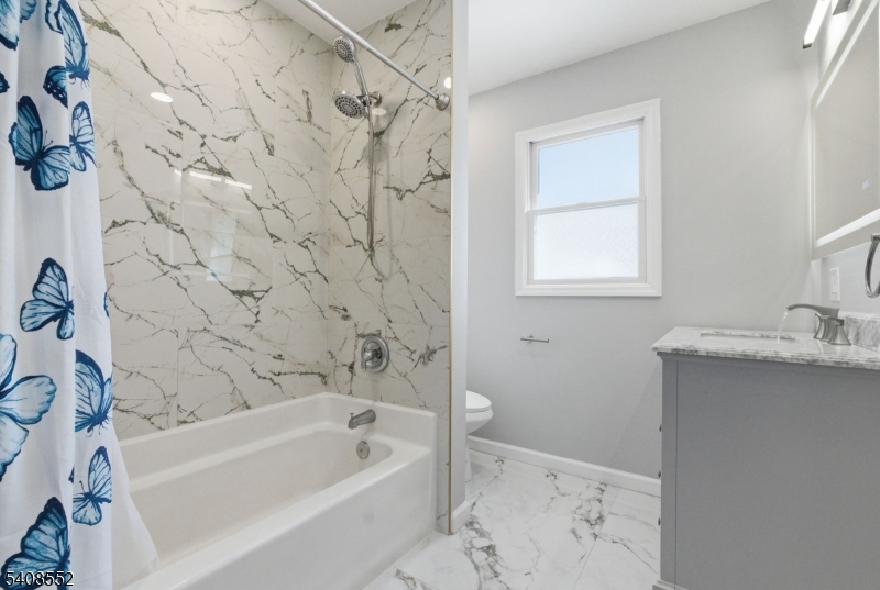 Silver Lake - Residential