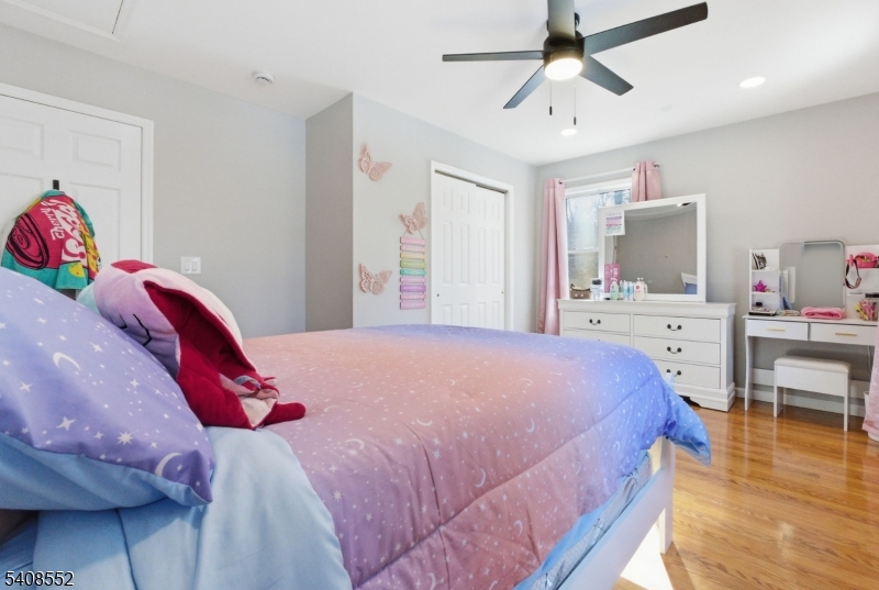 Silver Lake - Residential