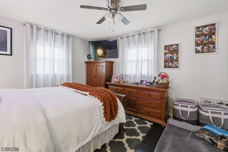 Pleasent Valley Lakes - Residential