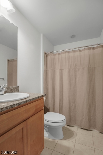 MONTGOMERY RIDGE - Residential