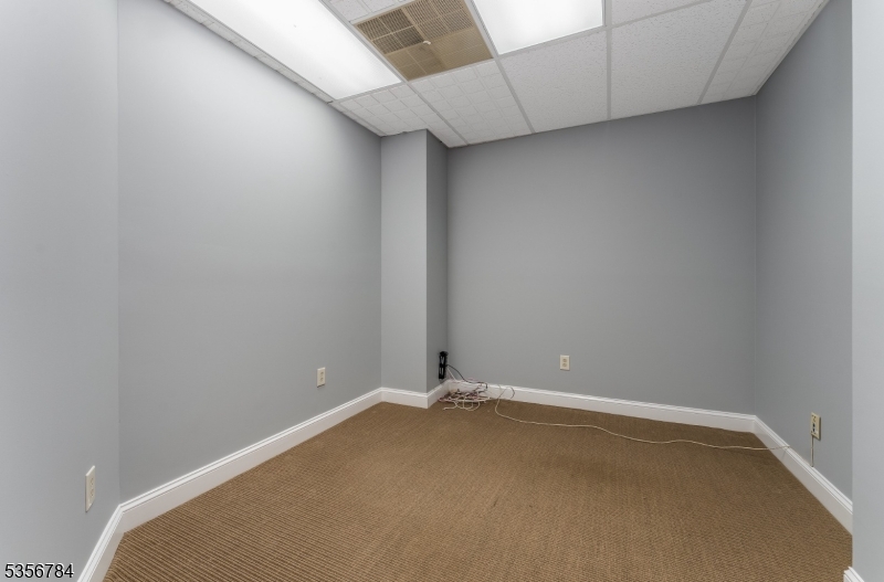 Washington Twp., New Jersey 07840, United States, ,1 BathroomBathrooms,Residential,Active,128393