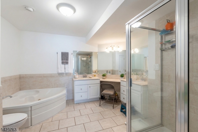 Garret Mountain Estates - Residential