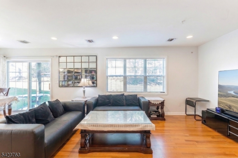 Garret Mountain Estates - Residential