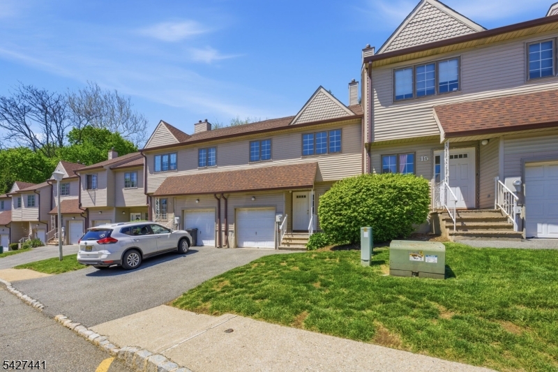 Deer Hill Village - Residential Lease