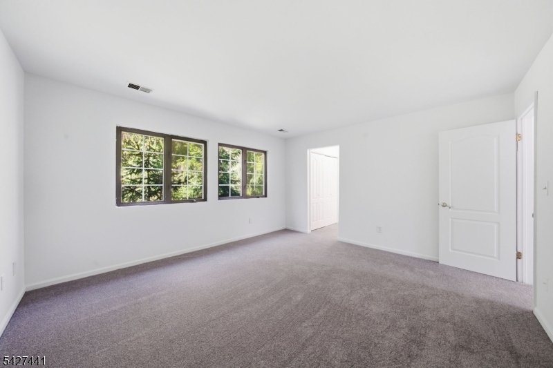 Deer Hill Village - Residential Lease
