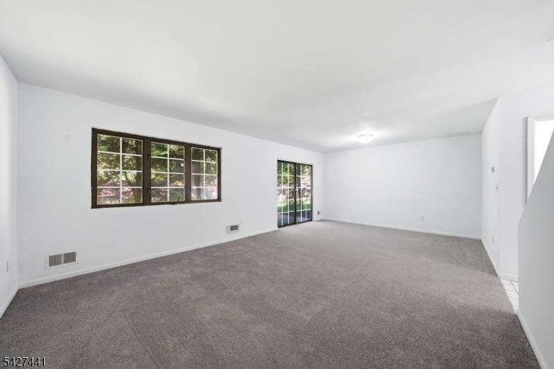 Deer Hill Village - Residential Lease