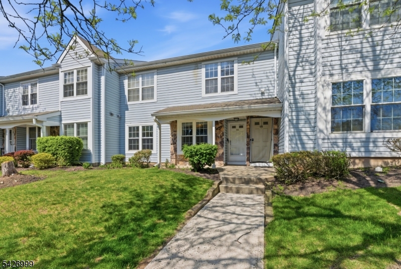Colonnade at Quail Brook - Residential