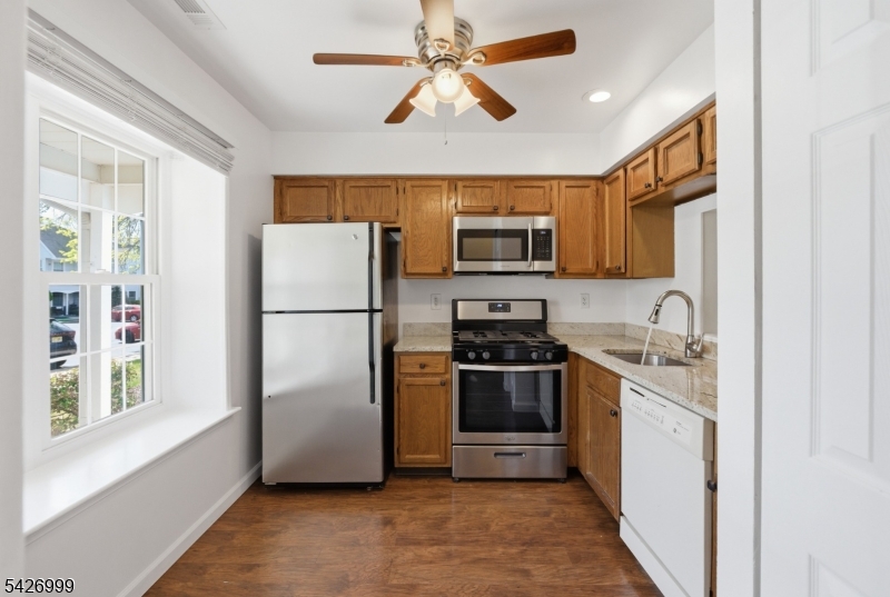 Colonnade at Quail Brook - Residential