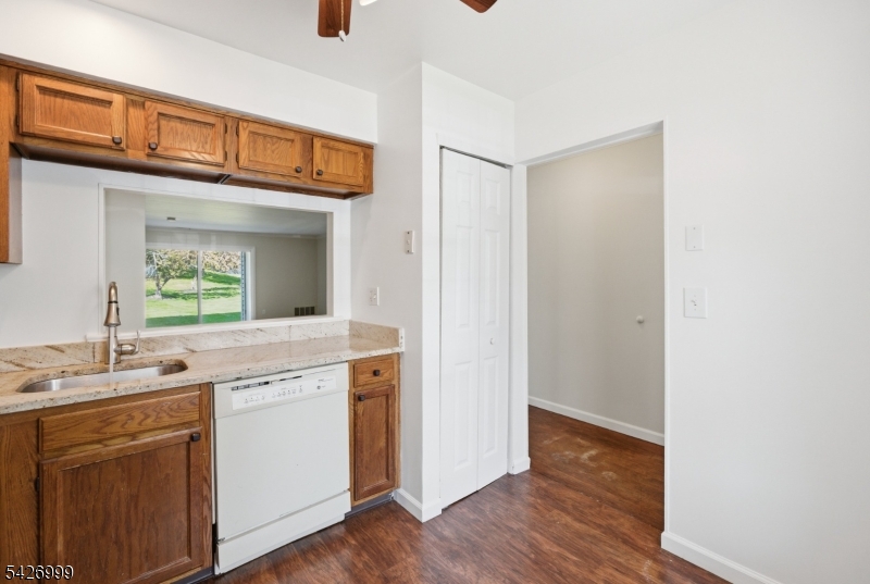 Colonnade at Quail Brook - Residential