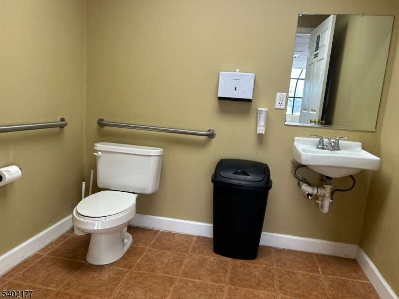 Budd Lake - Commercial Lease