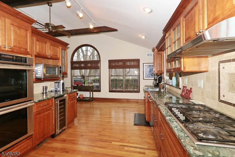 Munsee Pond - Residential