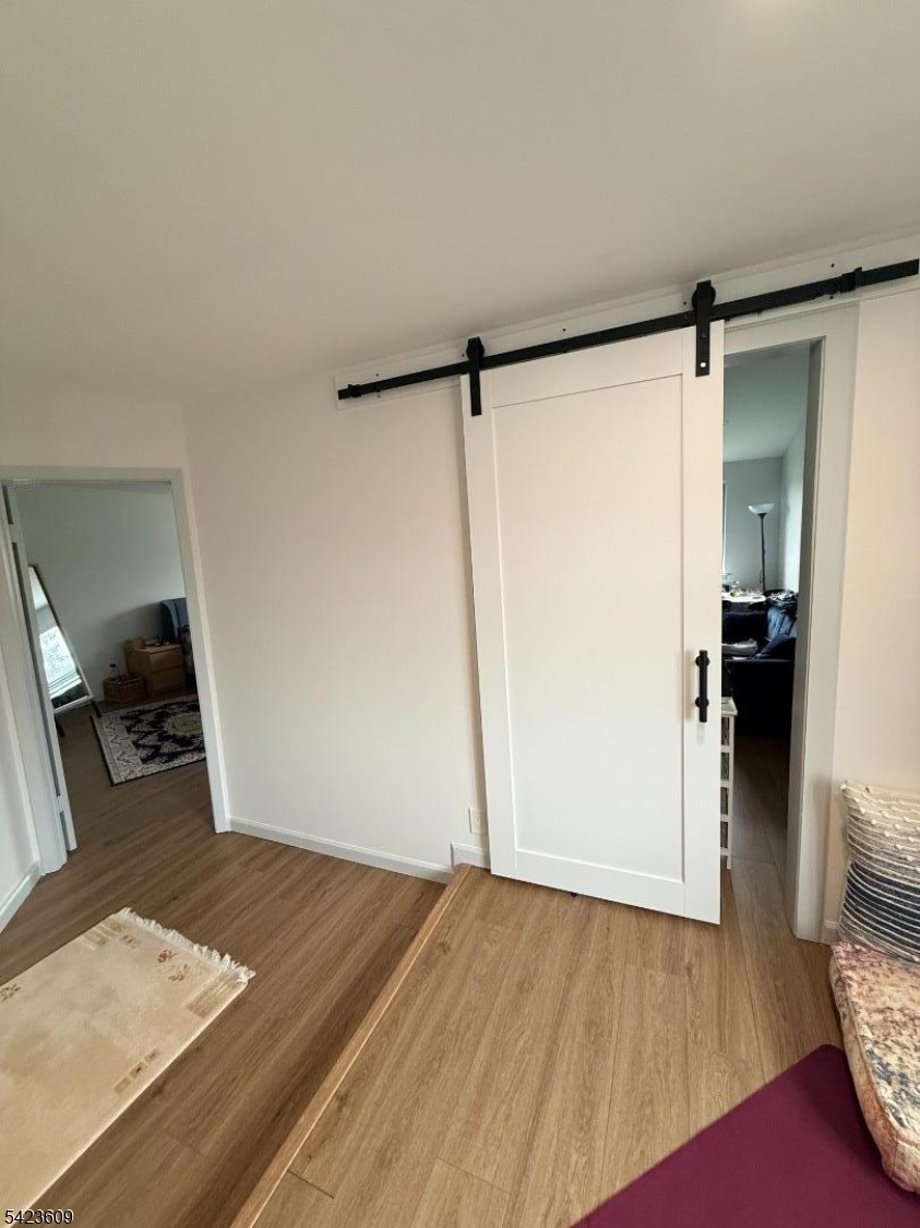 CASTLE RIDGE - Residential Lease