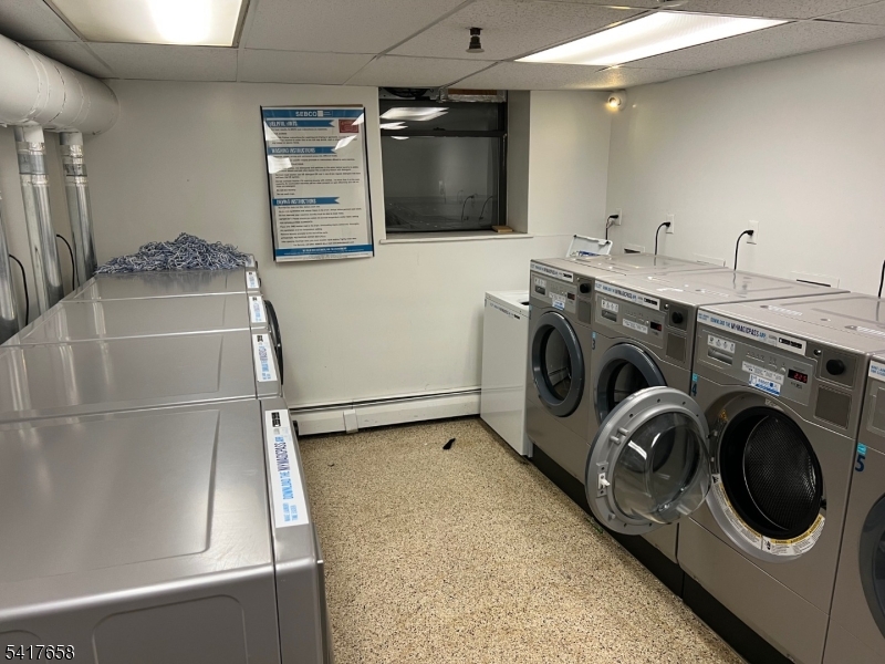 Parc West Condominium Assoc - Residential