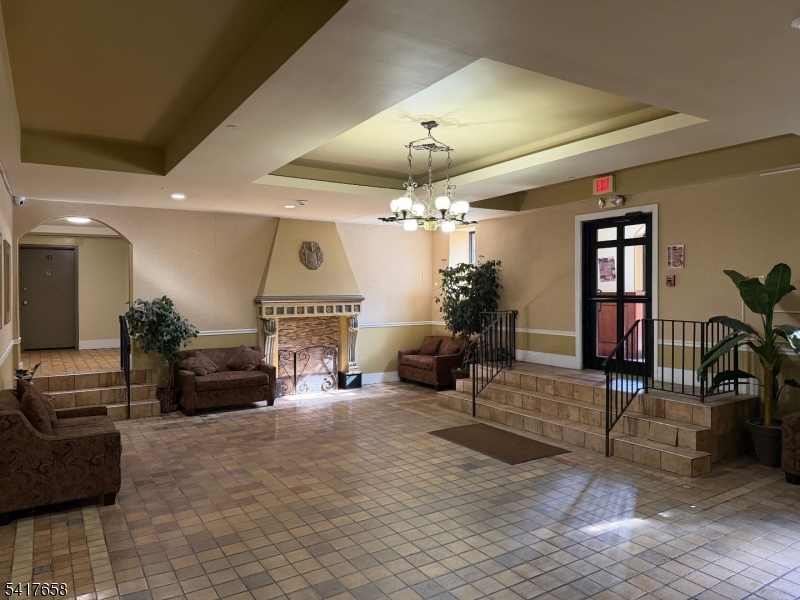 Parc West Condominium Assoc - Residential