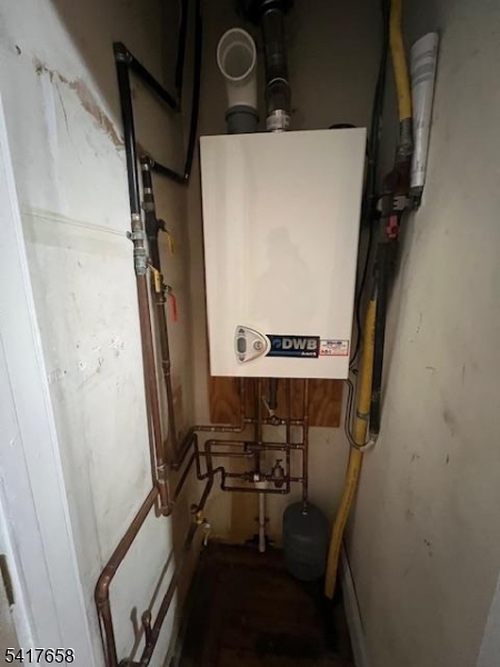 Parc West Condominium Assoc - Residential