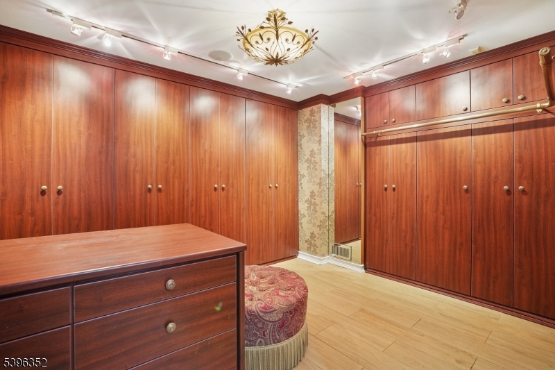 Westmount Estates - Residential