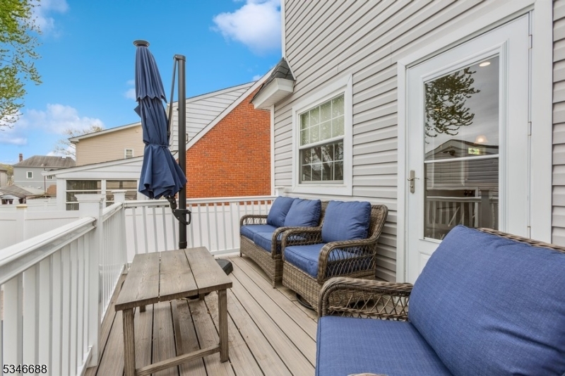 Linden City, New Jersey 07036, United States, 3 Bedrooms Bedrooms, ,2 BathroomsBathrooms,Residential,Pending,113926