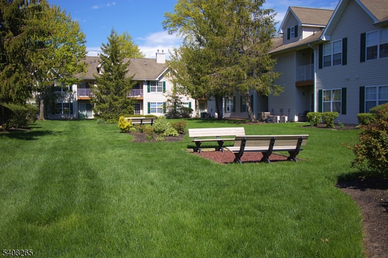 Chanda Arms - Residential