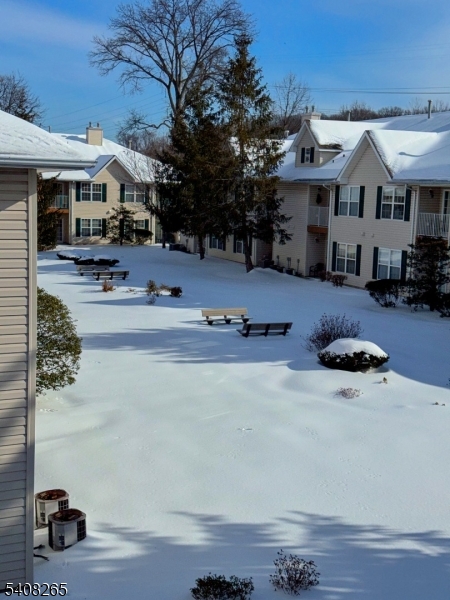 Chanda Arms - Residential